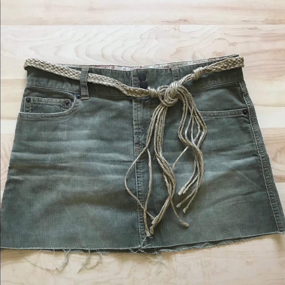 Abercrombie & Fitch corduroy mini skirt size 0